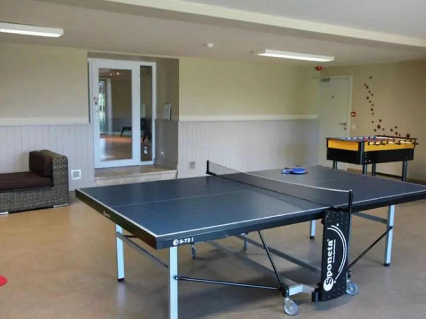 Spacious Holiday Home in Marche-en-famenne With Pool