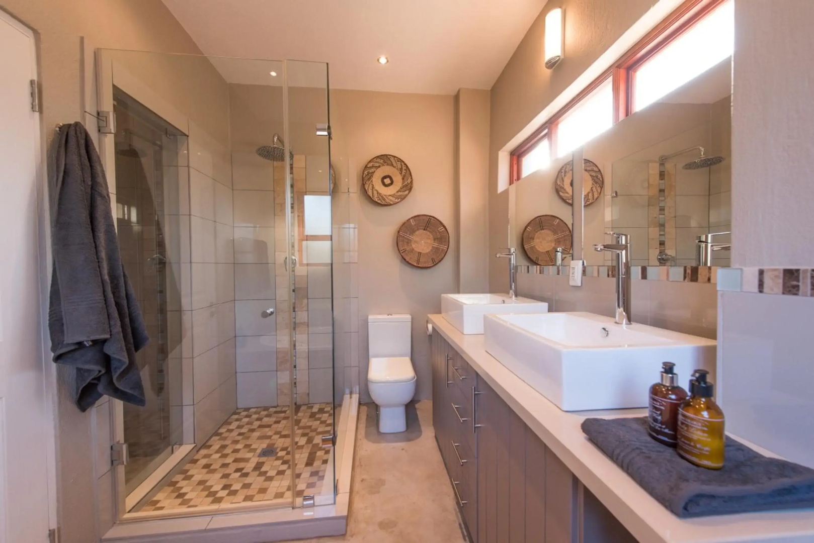 eKhaya Bush Villa