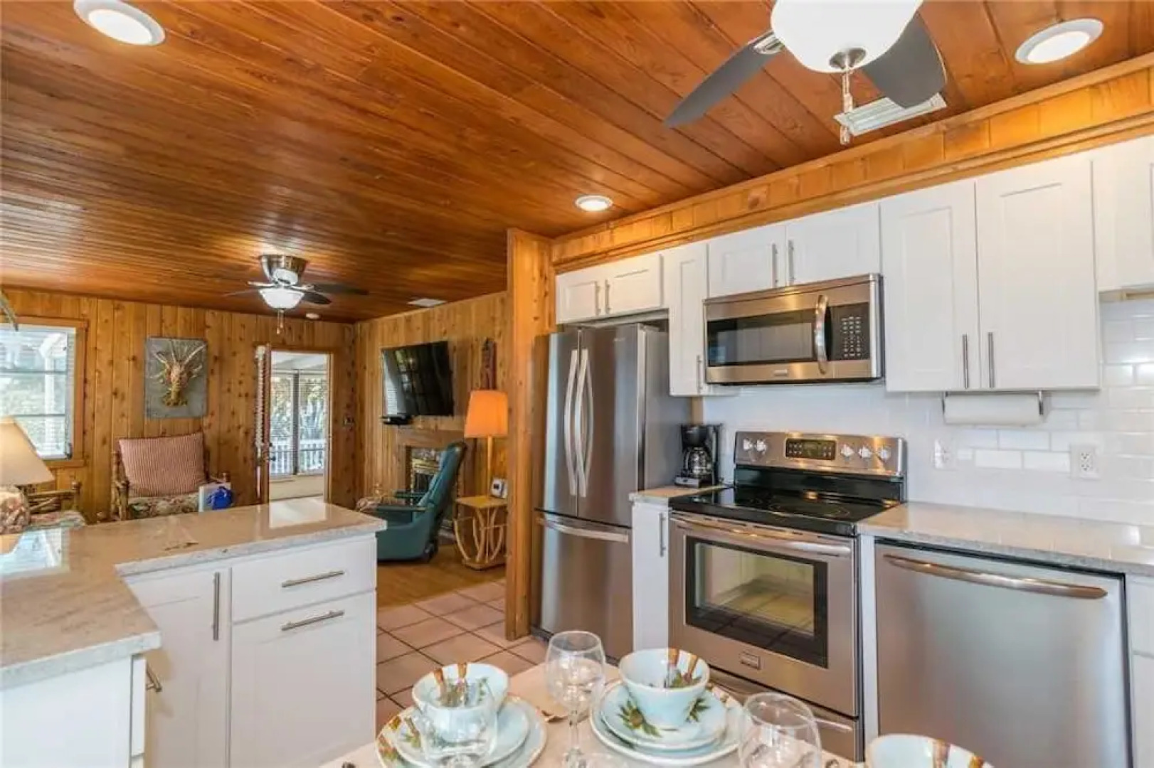 Anna Cabana Beach House by RedAwning