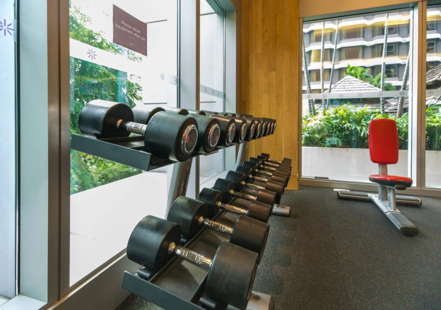 Carlton Hotel Singapore