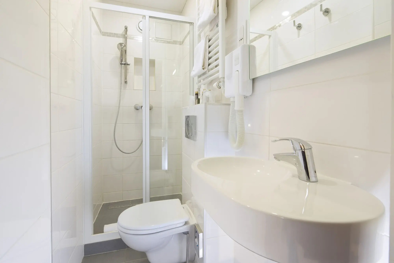 Hotel Des Arts Paris Montmartre