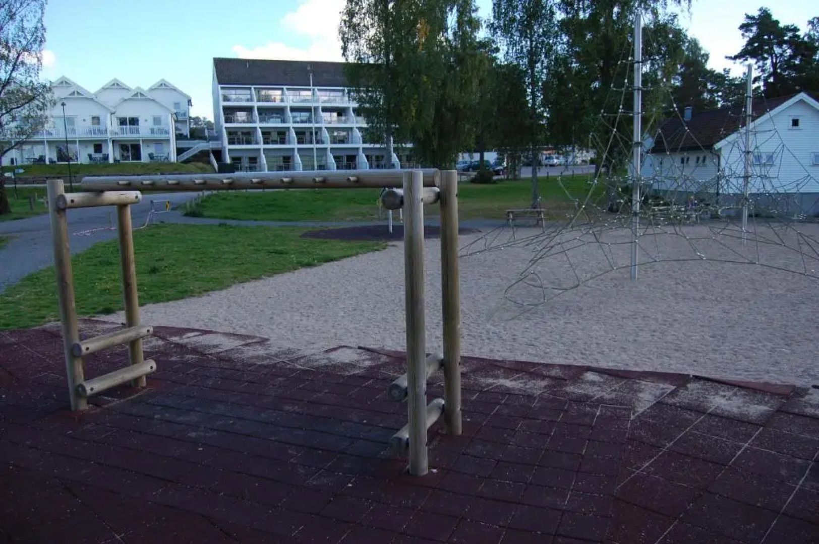 Hamresande Apartments