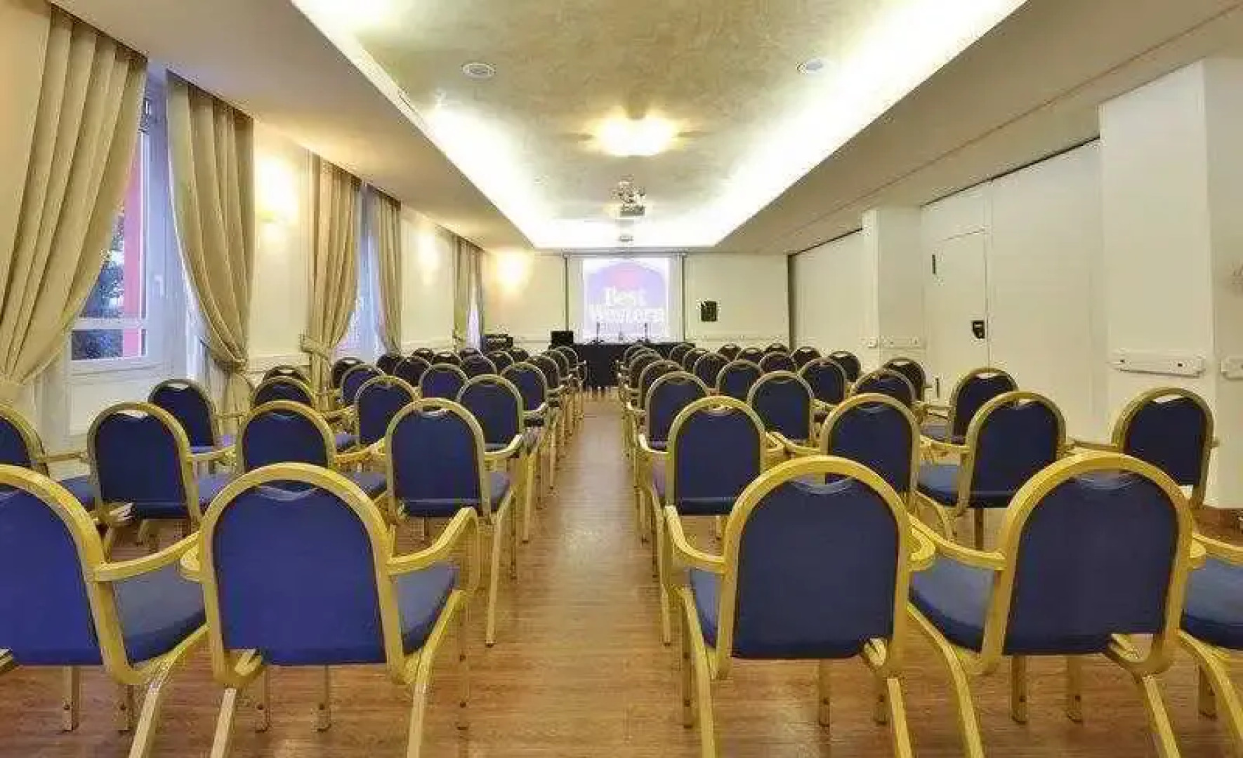 Best Western Hotel Master