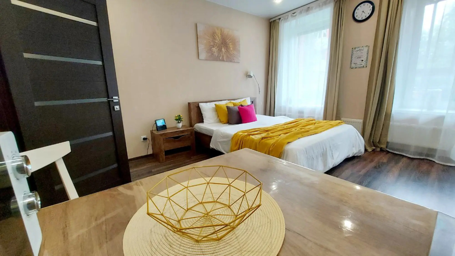 Суточный рай на проспекте Морском 69