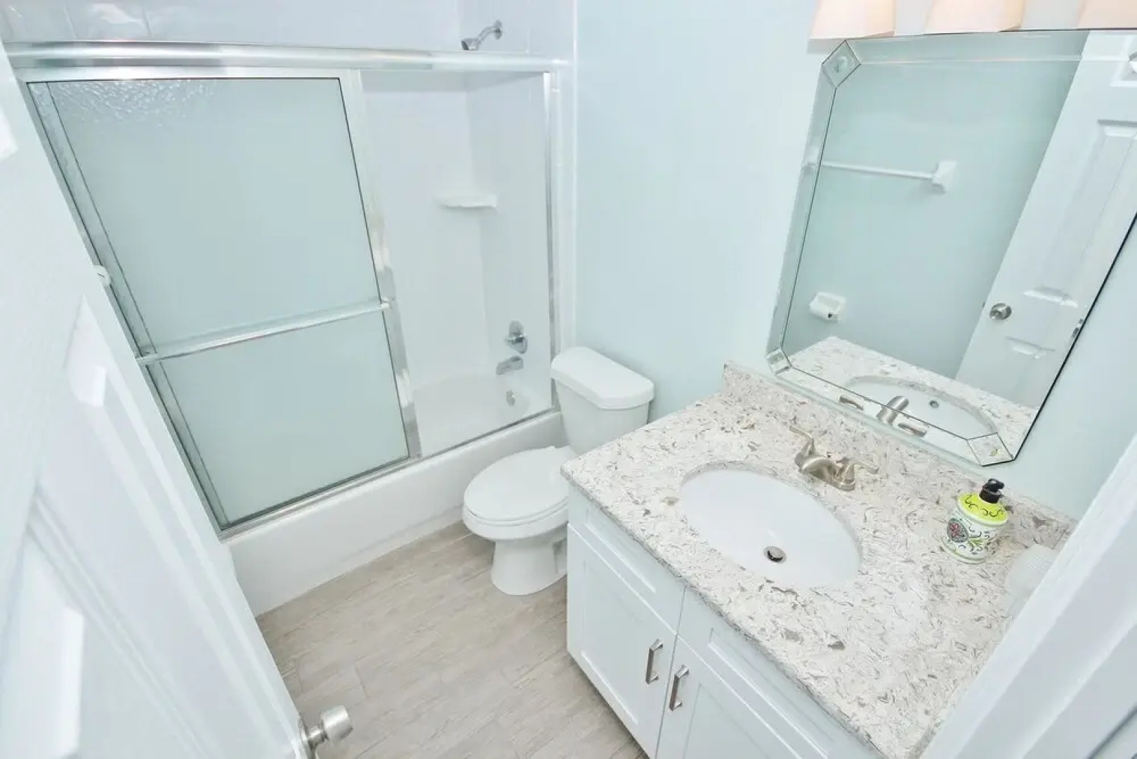 Sea Coast Gardens II 106