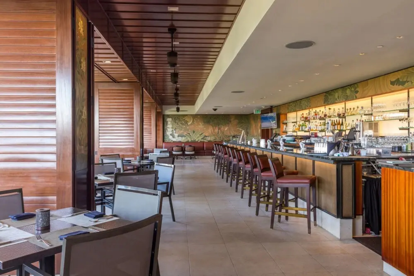 Jet Luxury @ The Trump Waikiki