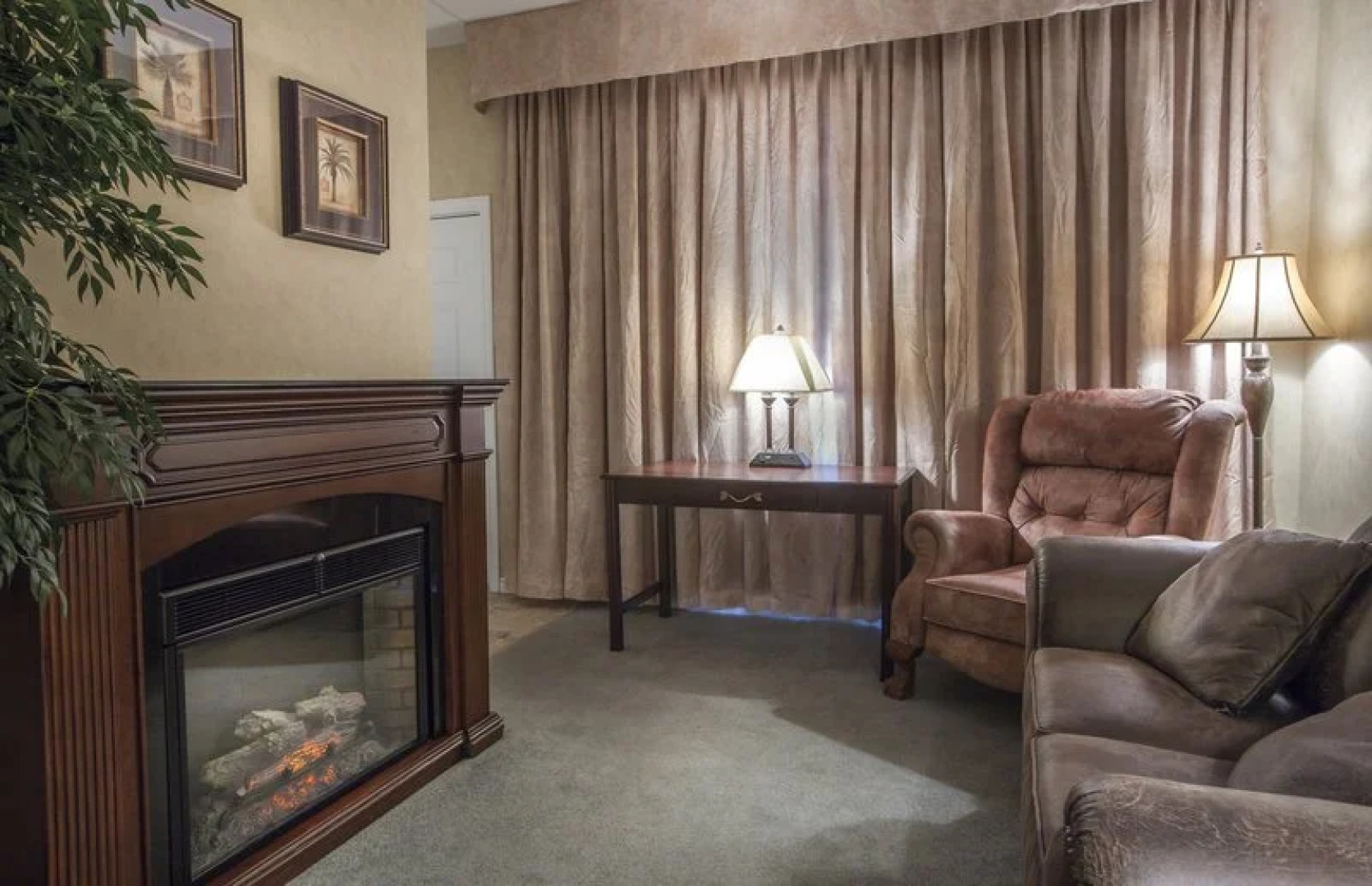 Econo Lodge Macpuffin