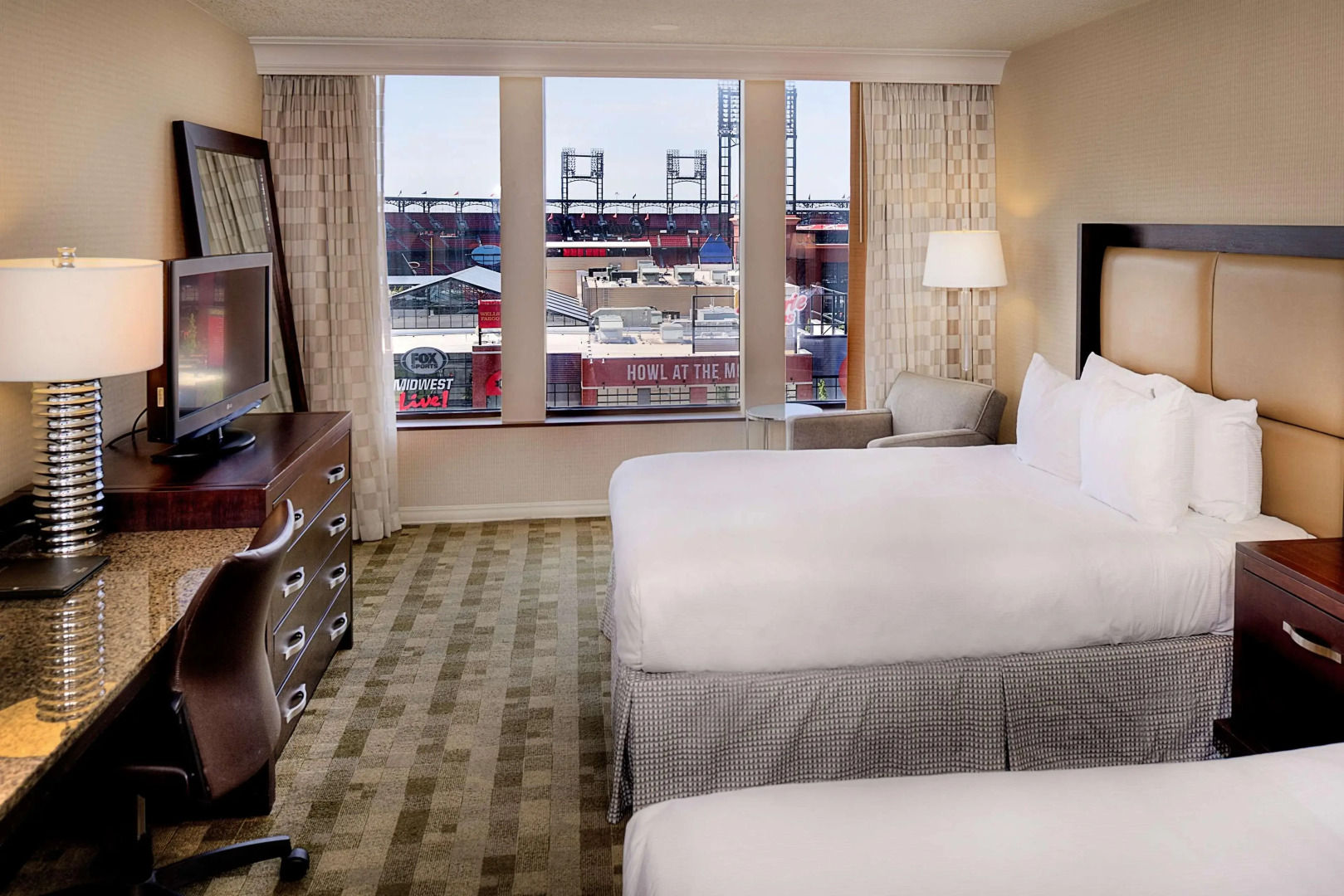 Hilton St. Louis at the Ballpark