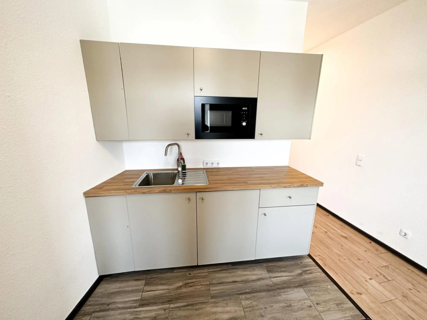 Nice City-Center Apartment for 1-2p