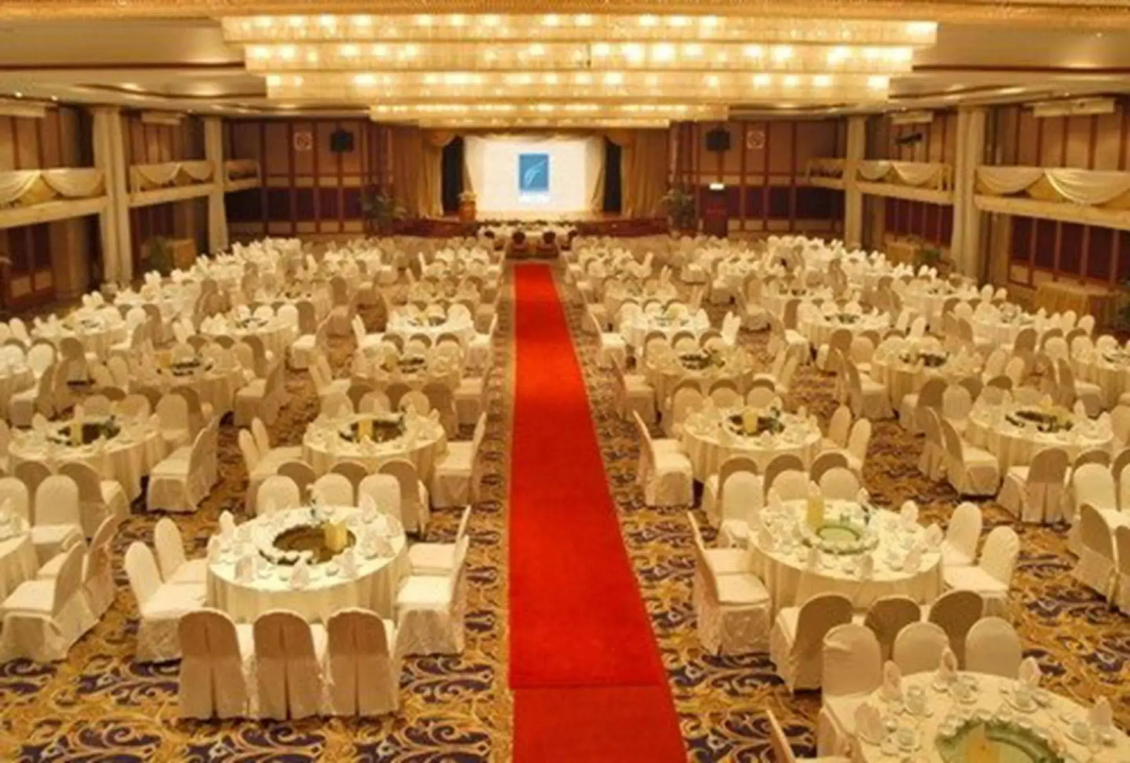 Puteri Wing, Riverside Majestic Hotel