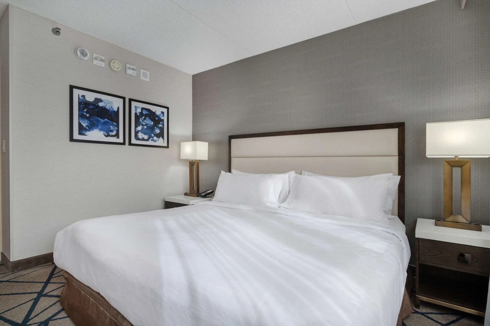 Embassy Suites by Hilton Seattle Bellevue