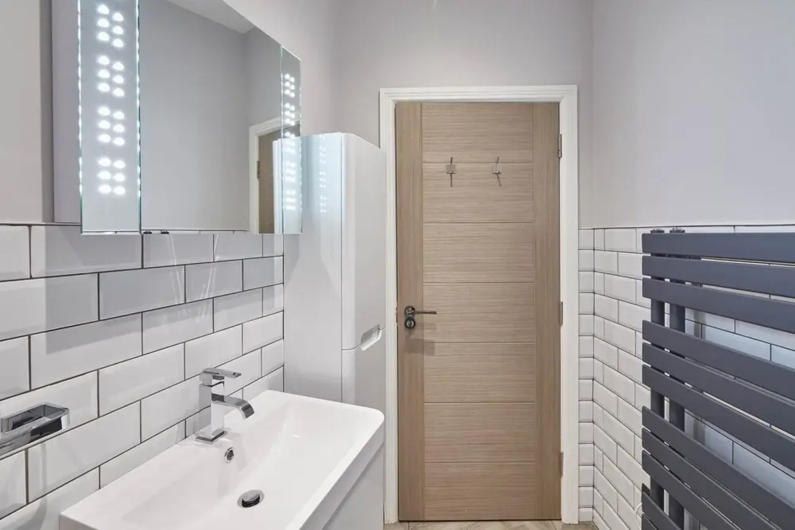 Bellevue Apartment 2