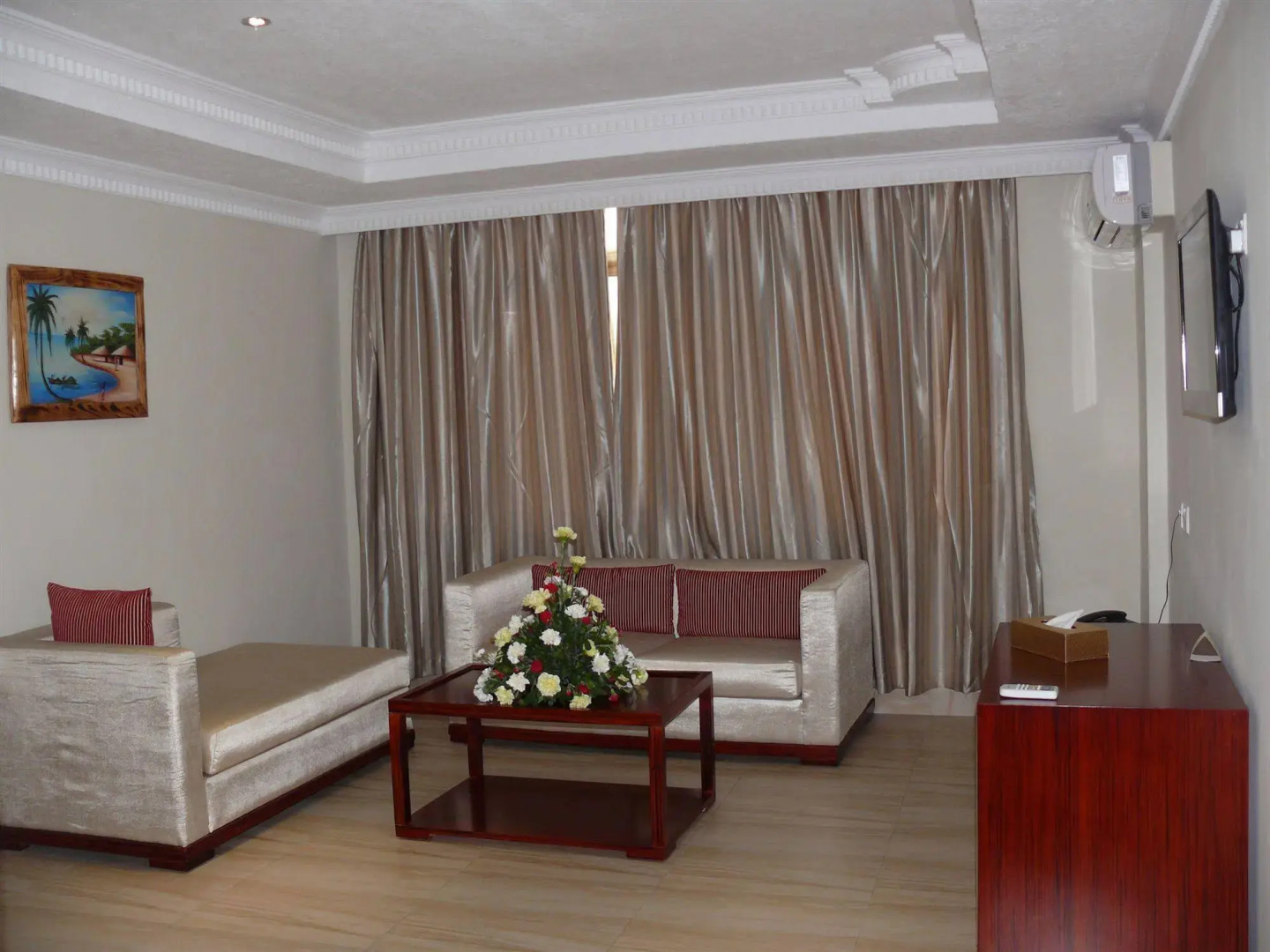 Tiffany Diamond Hotels