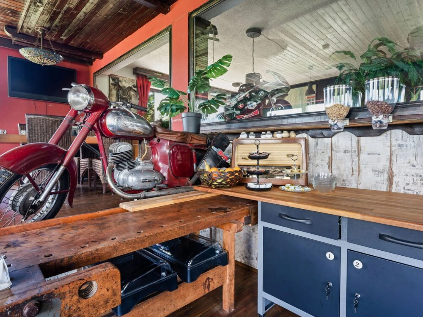 Tranquil Apartment With Sauna, Fitness Room, Garden, Terrace