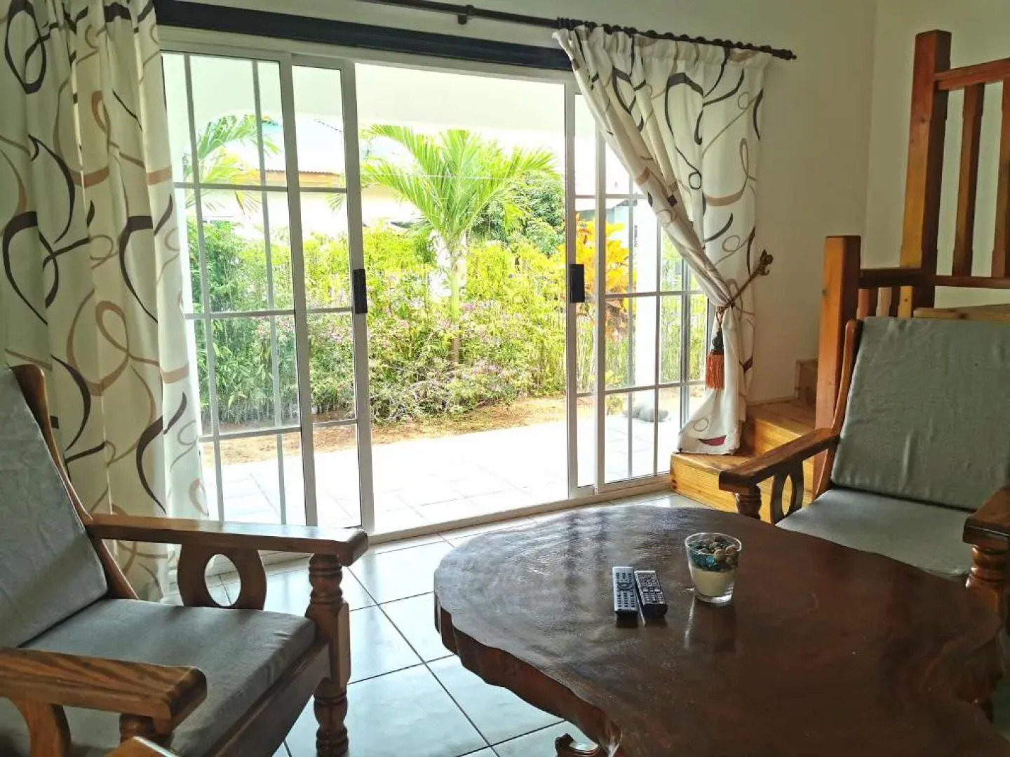 CHEZ MARVA Grande Villa COCO 3 à 12 personnes