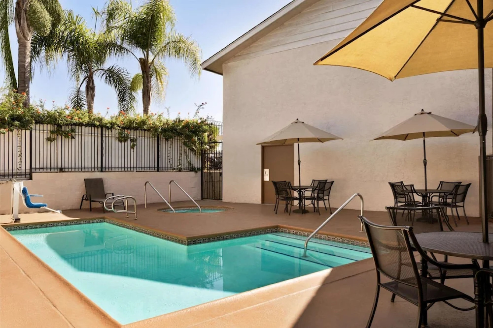 Days Inn And Suites San Diego Sdsu