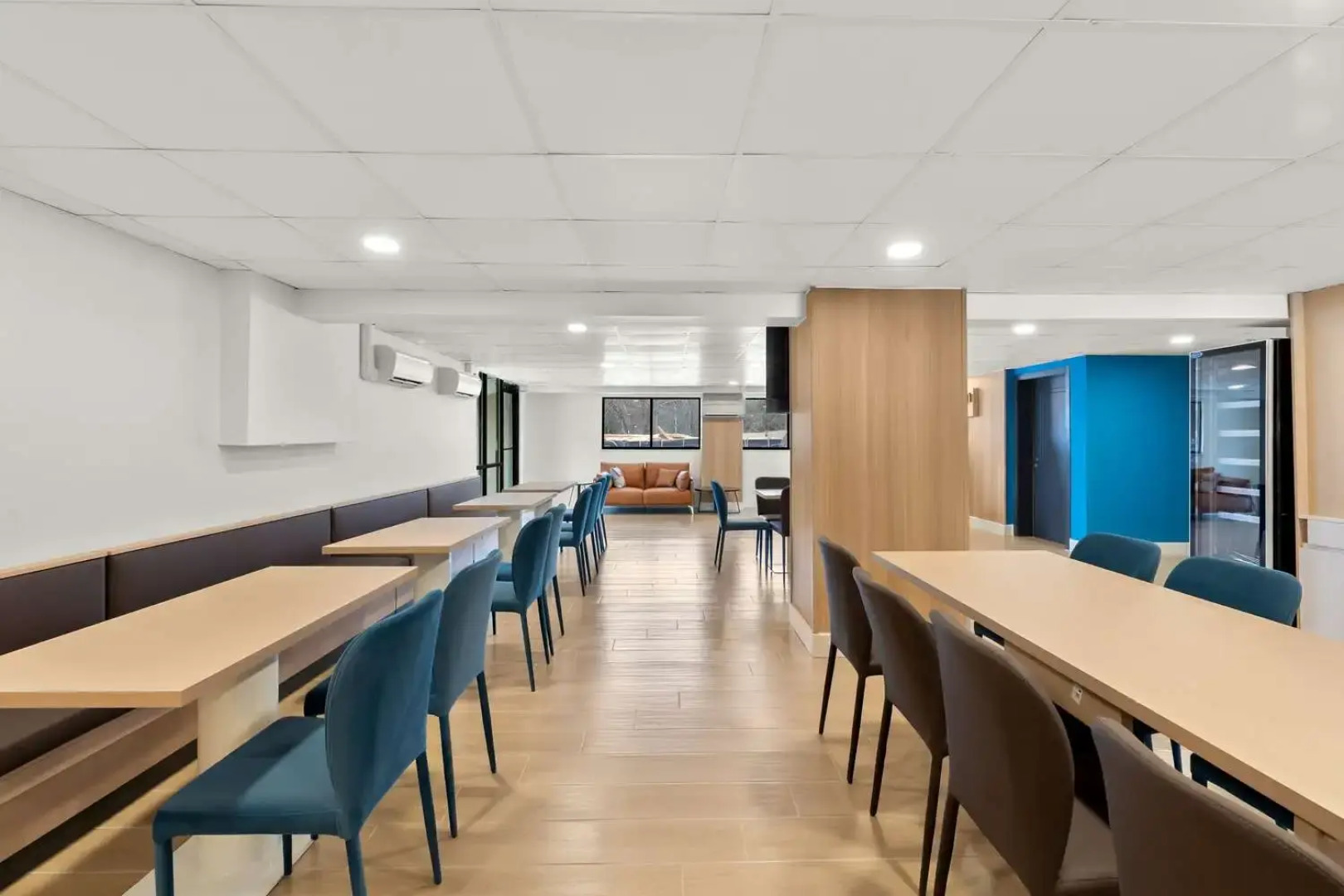 Clarion Pointe Kennesaw Town Center