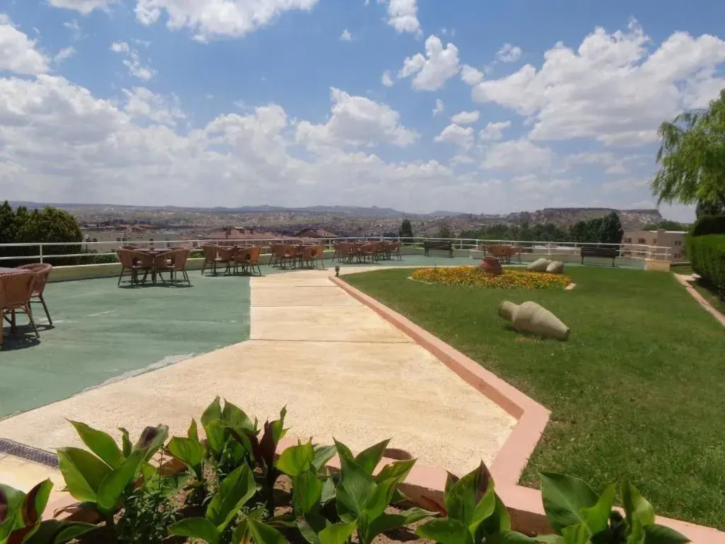 Perissia Hotel & Convention Center