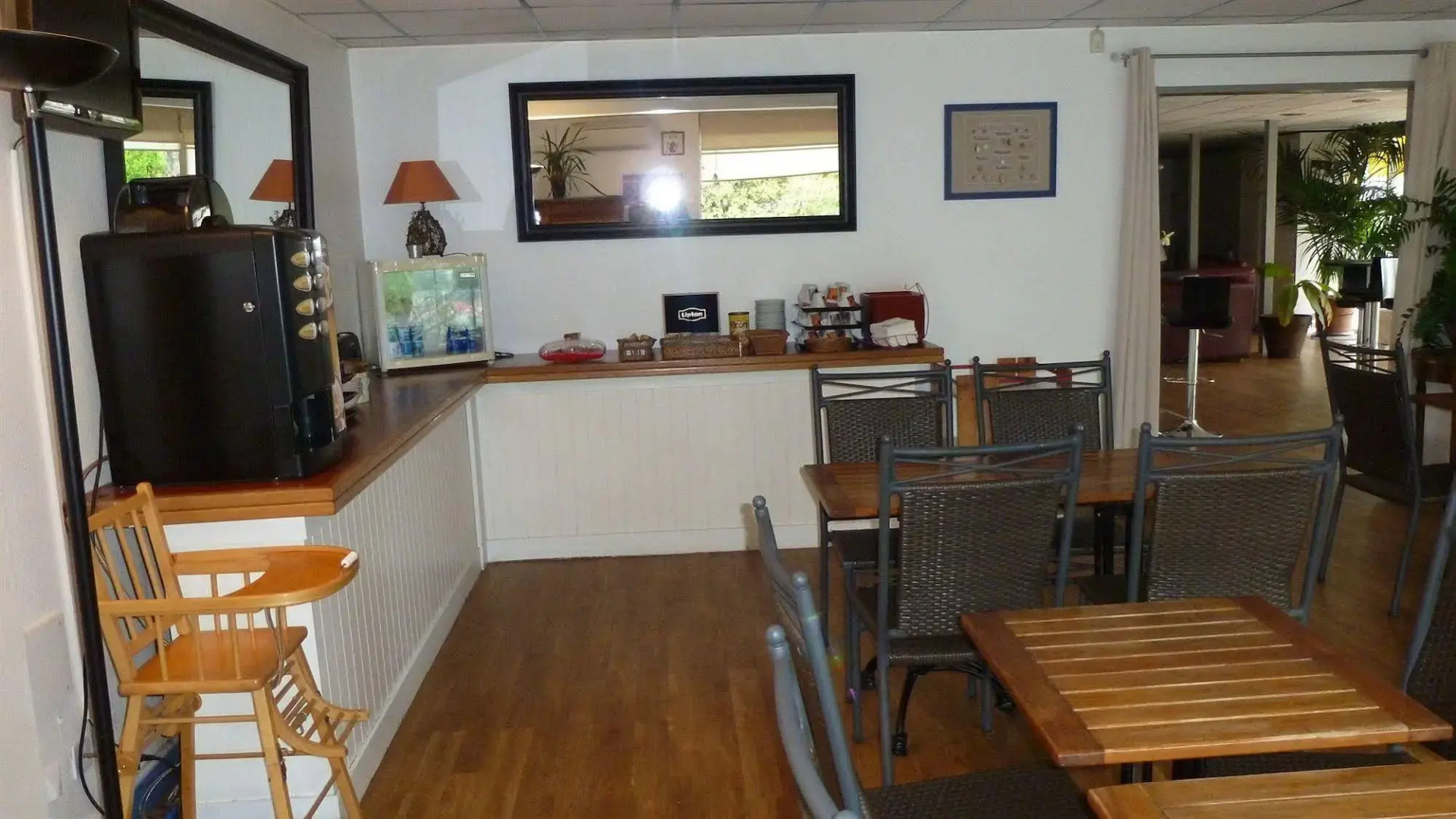 initial by balladins Bordeaux / Eysines