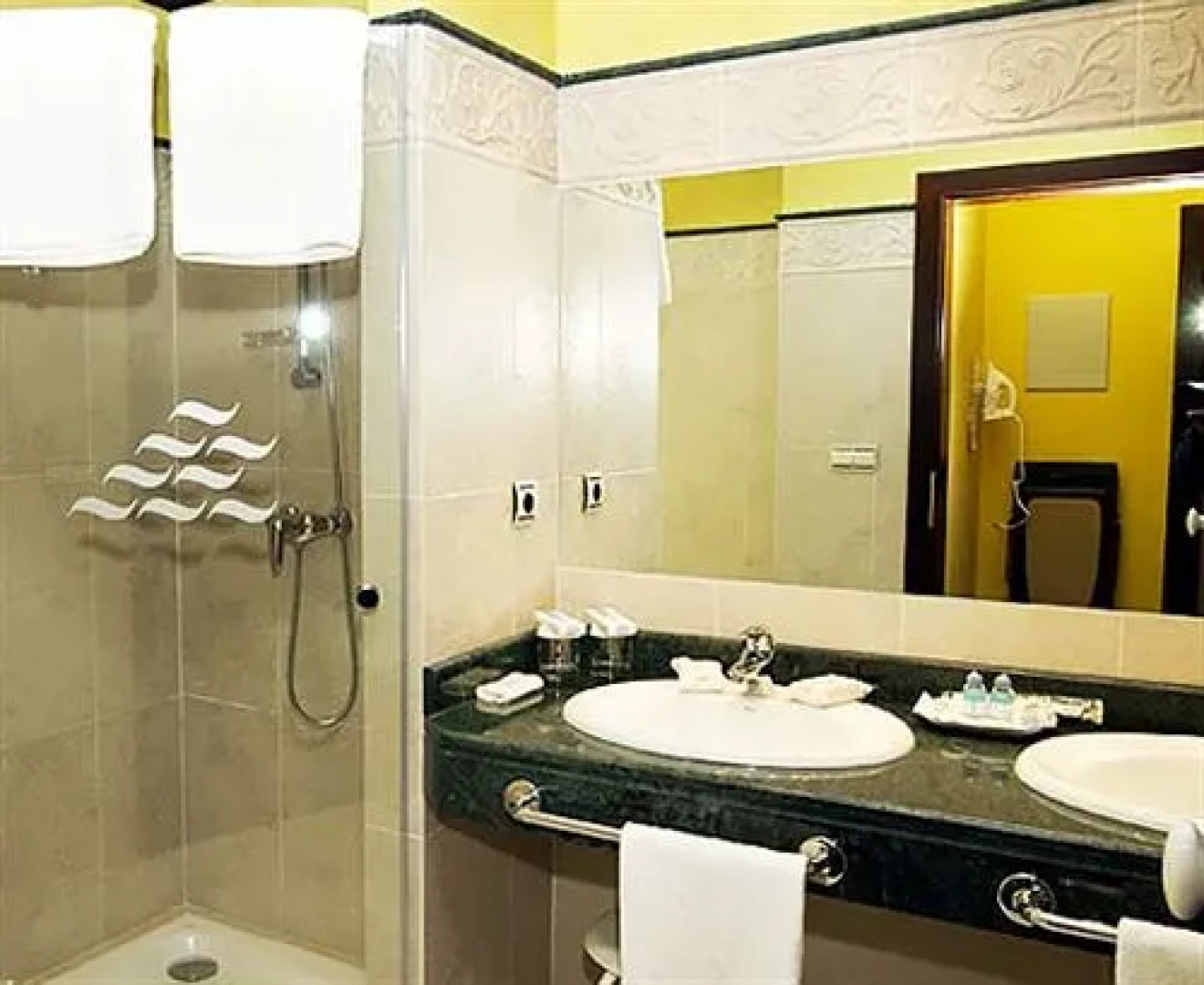 Apartamentos - Los Jandalos Vistahermosa