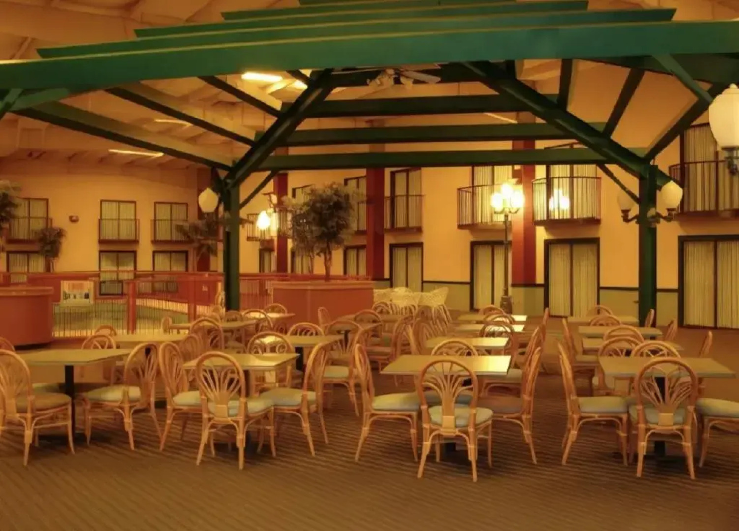 Super 8 by Wyndham Altus