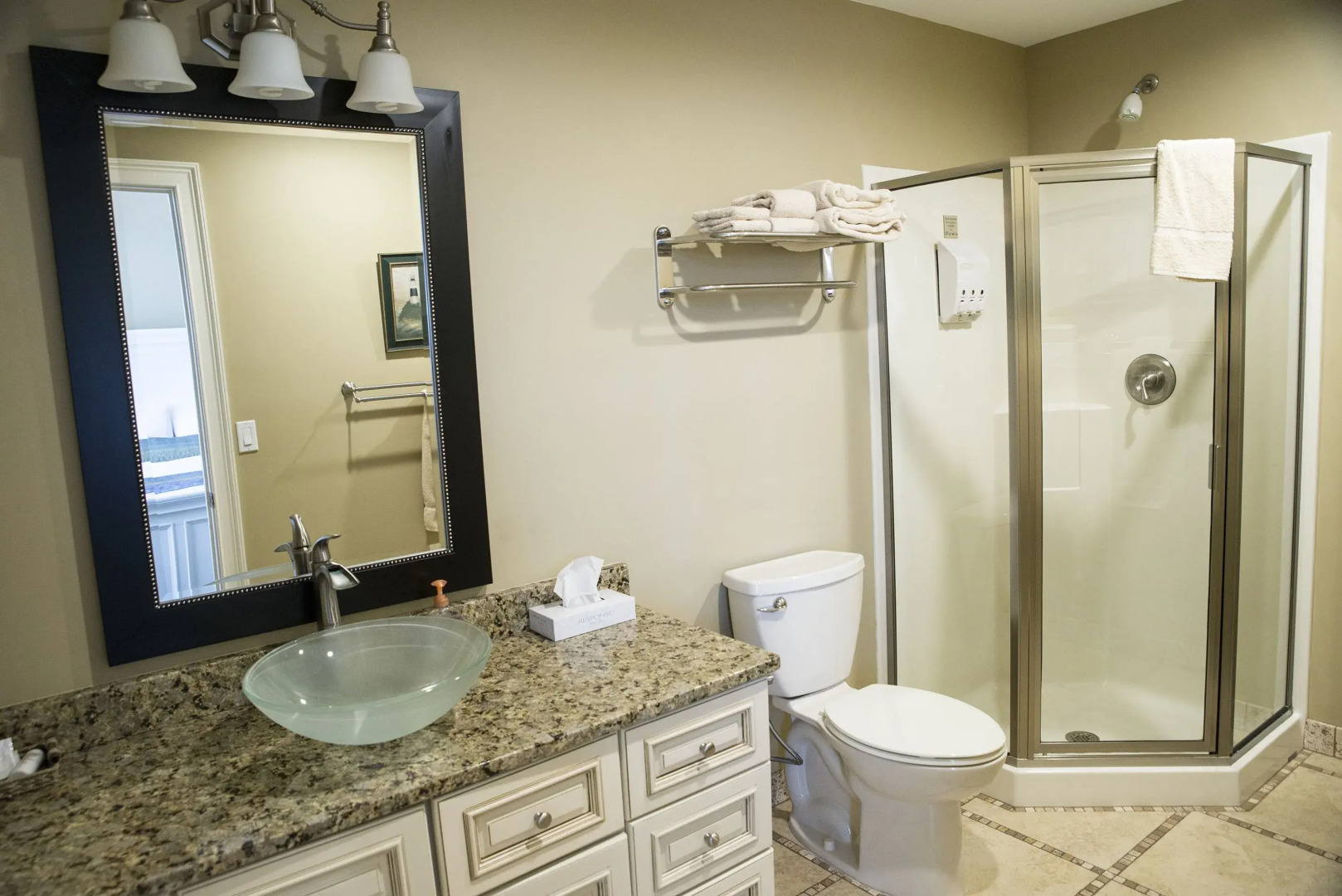 Riverwalk Place Resort & Spa