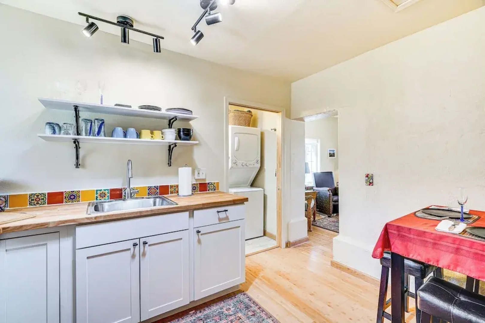 Peaceful & Historic Home in Patagonia!