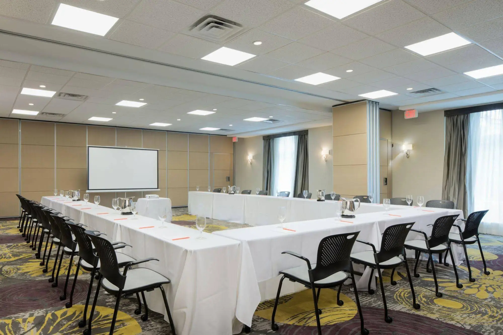 Crowne Plaza Chicago SW - Burr Ridge by IHG