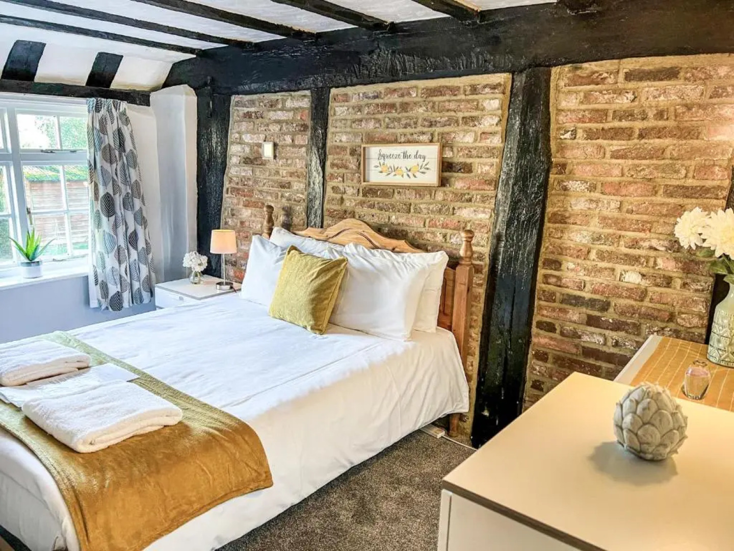 Victoria Cottage 3 Bedroom Grade 2 Listed Cottage Ref#421