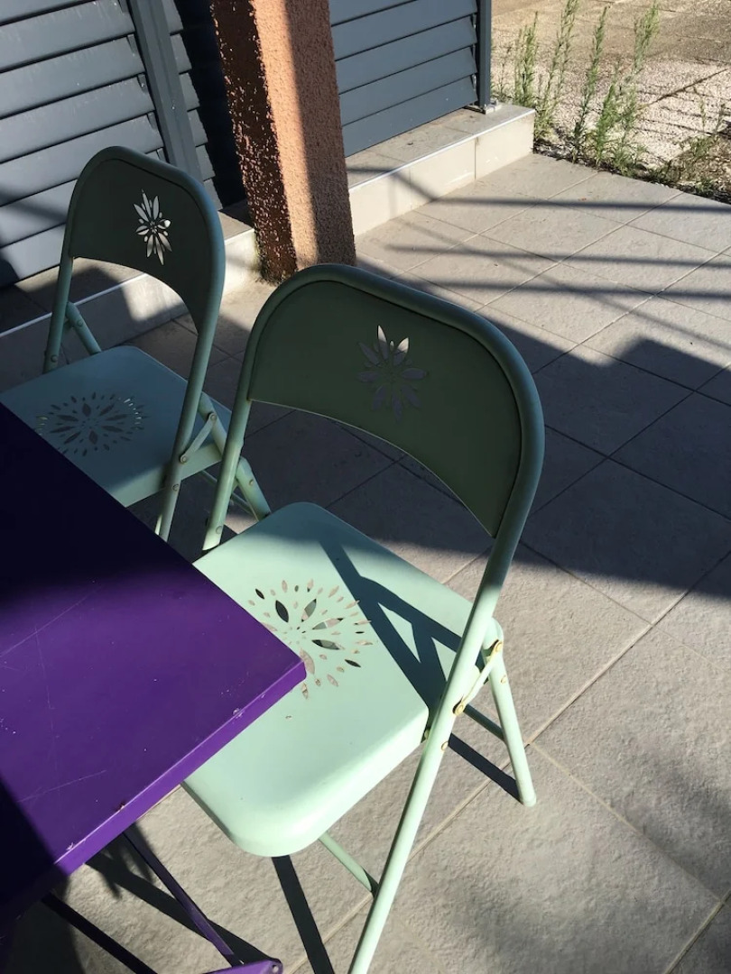 Legend - Bourg en Bresse Parking Droite