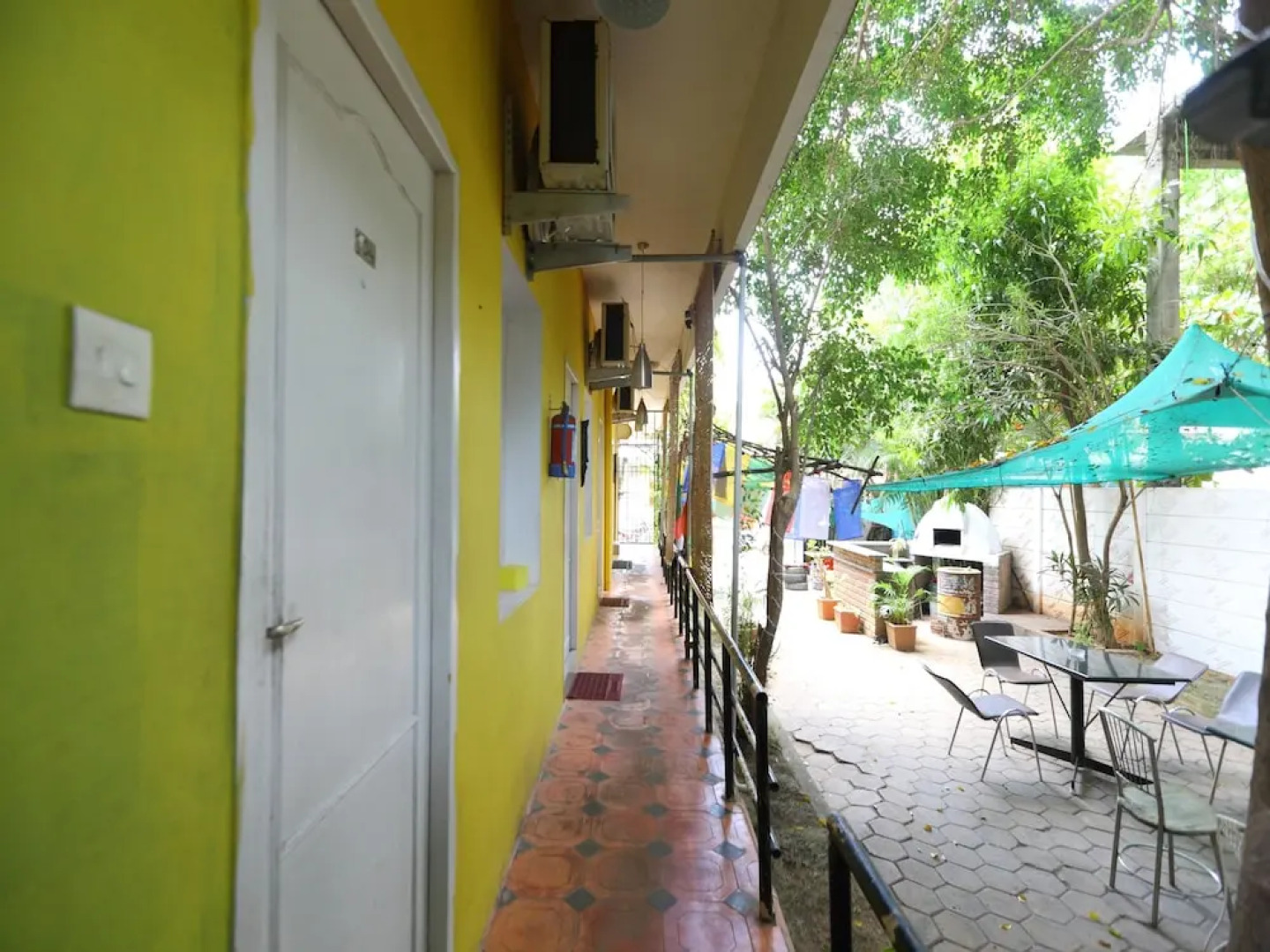 OYO 14440 Home Comfort 1BHK Near Auroville Beach