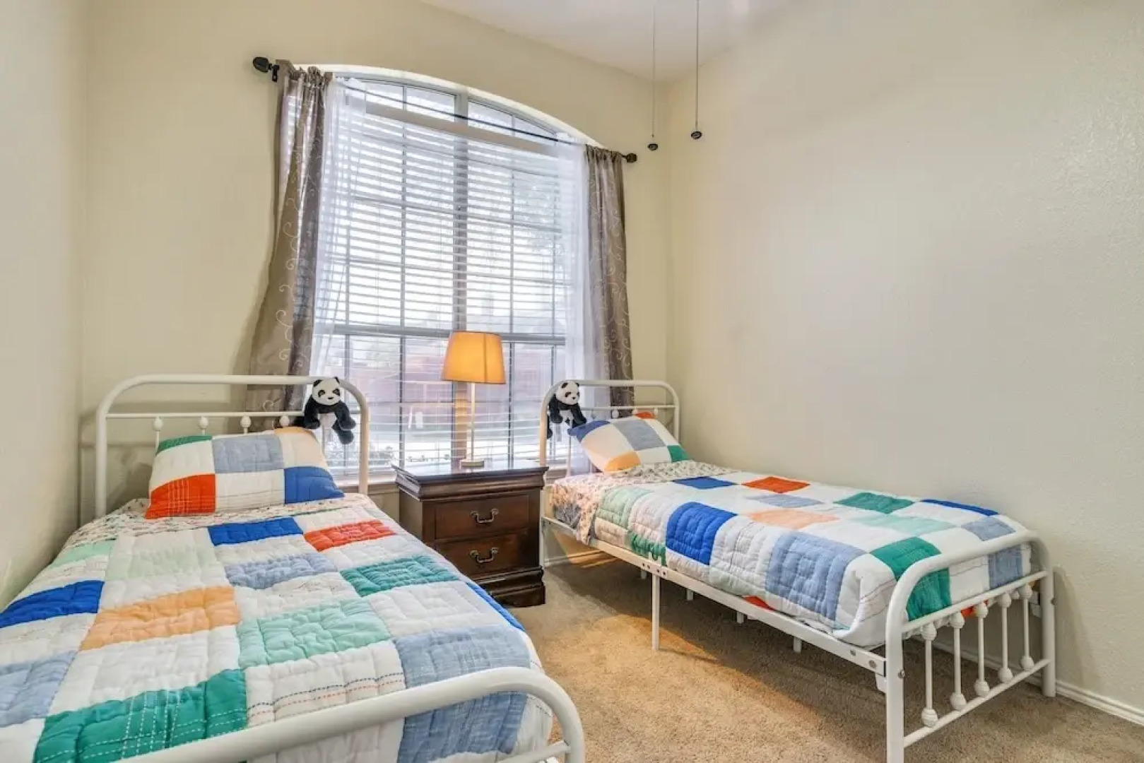 Centrally Located 3-bedroom and 2-bath The Colony Home With Great North Dallas Access 3 Home by Redawning