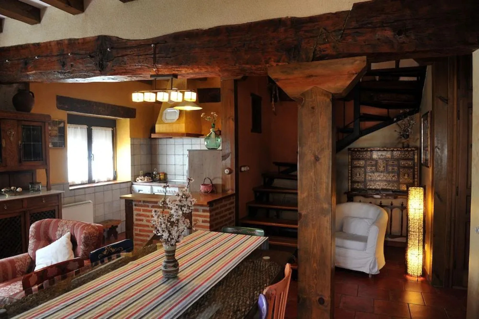 Casa Real Pósito II