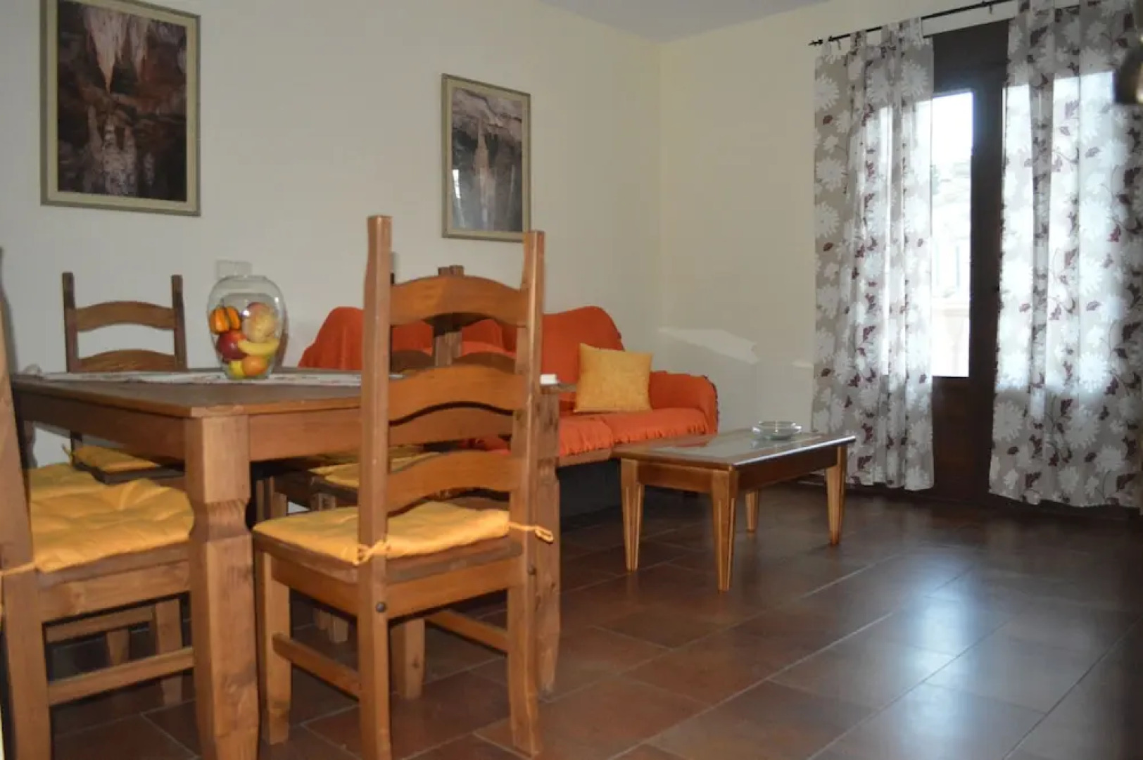 Apartamentos El Farallon