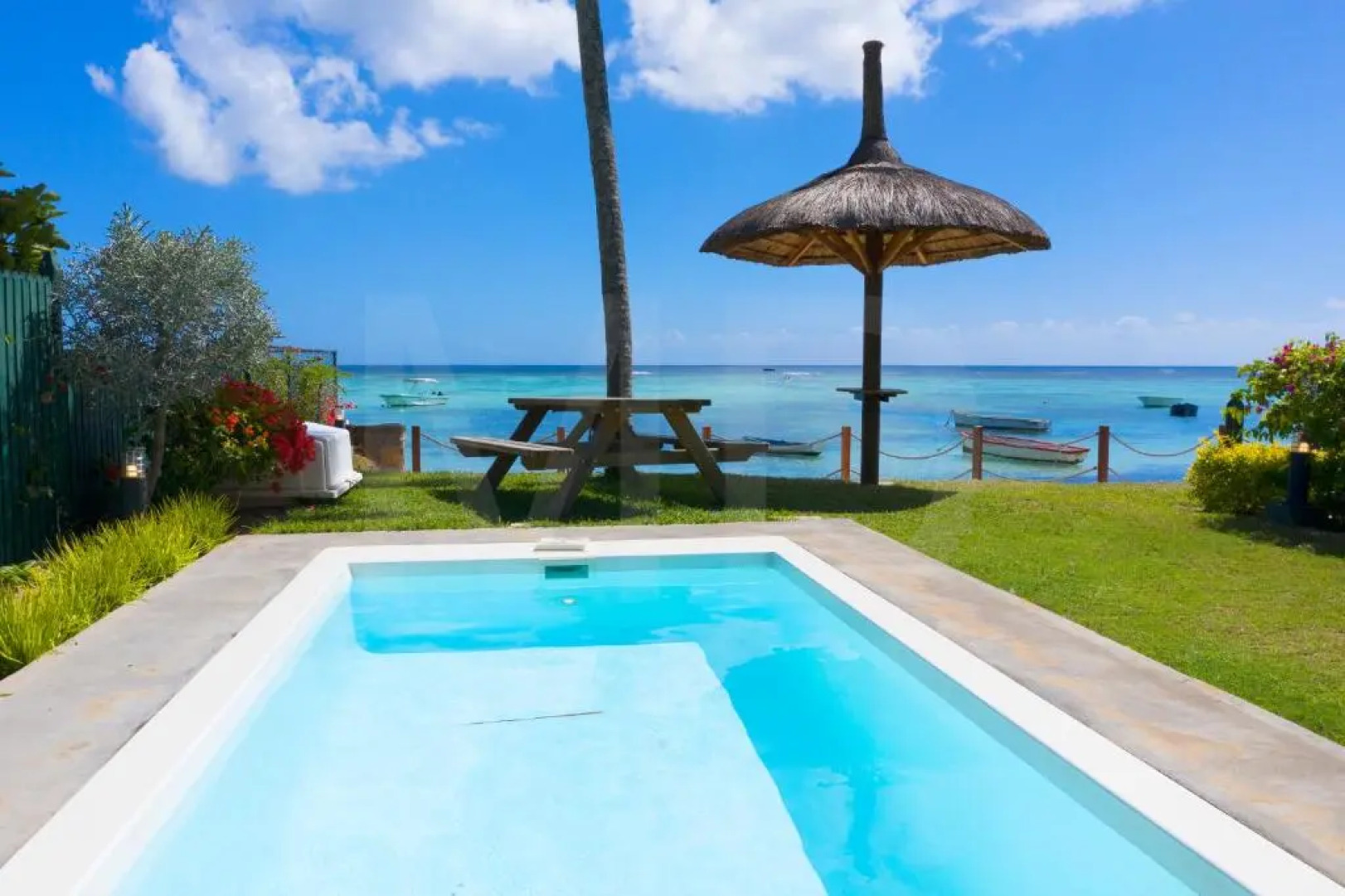 Villa Caro's Beachfront