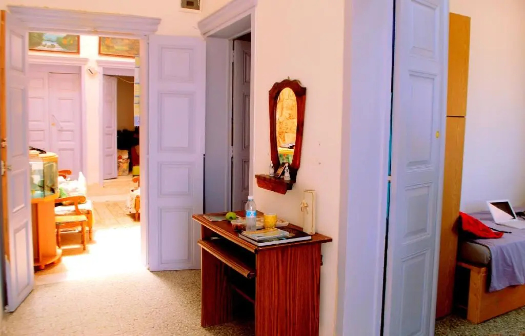 Nzar Khoury For Hosting