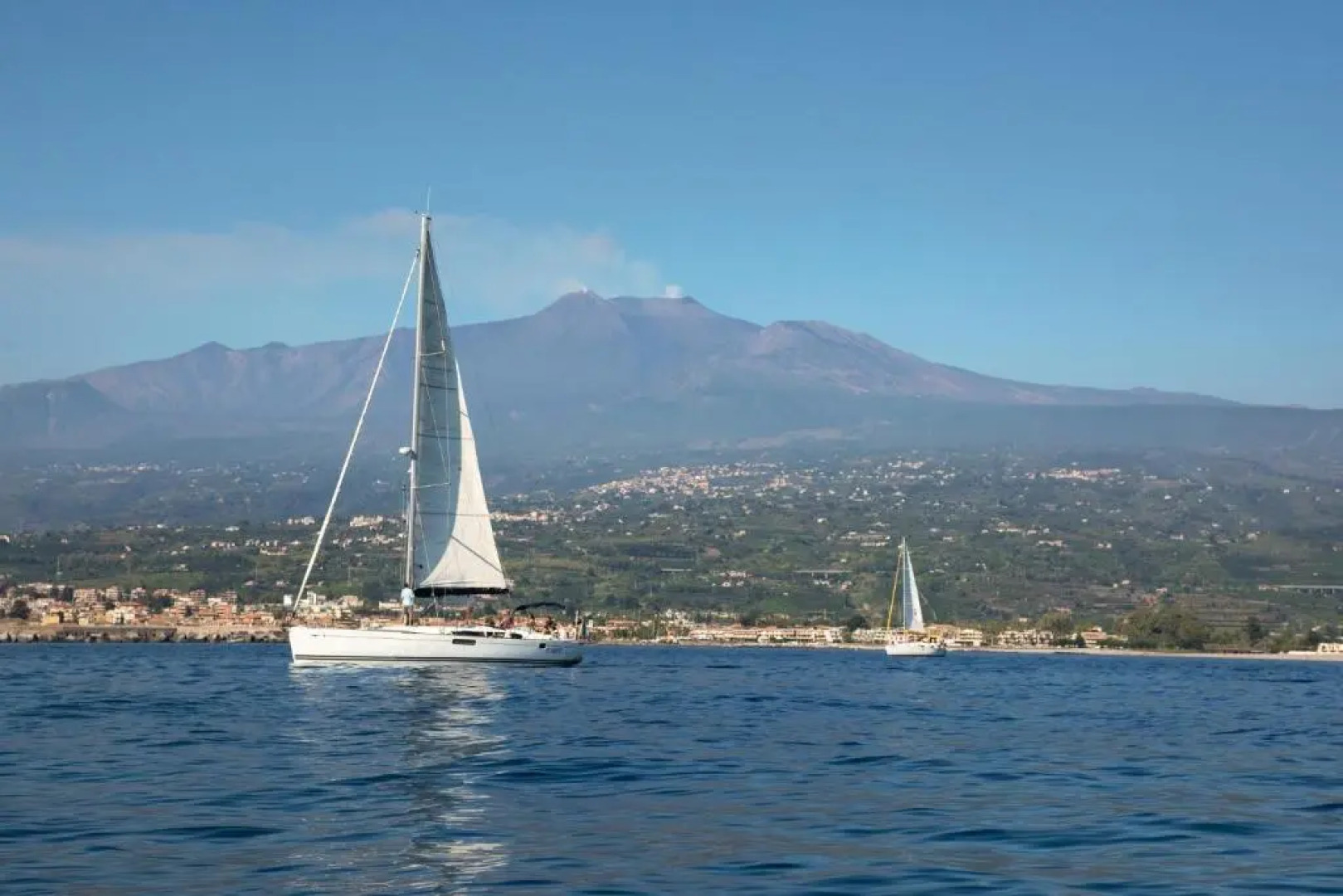 Zaffiro Lavico rooms Etna nature sea