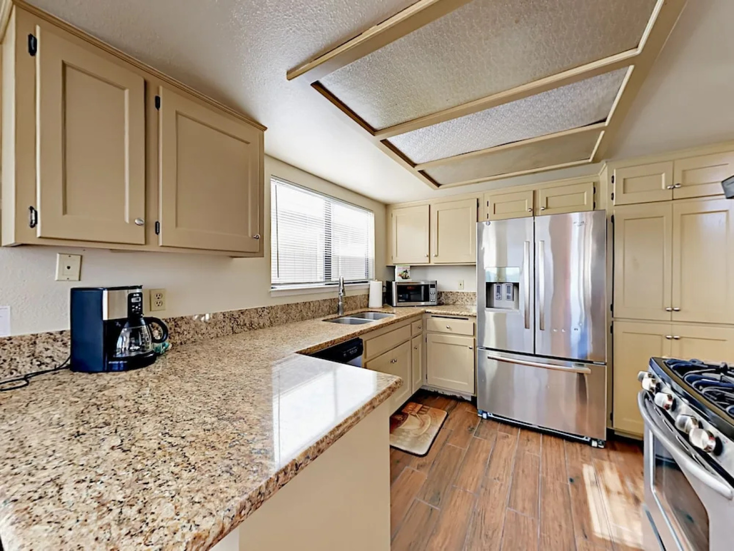 339 Mccarthy Ave Home 3 Bedrooms 2 Bathrooms Home