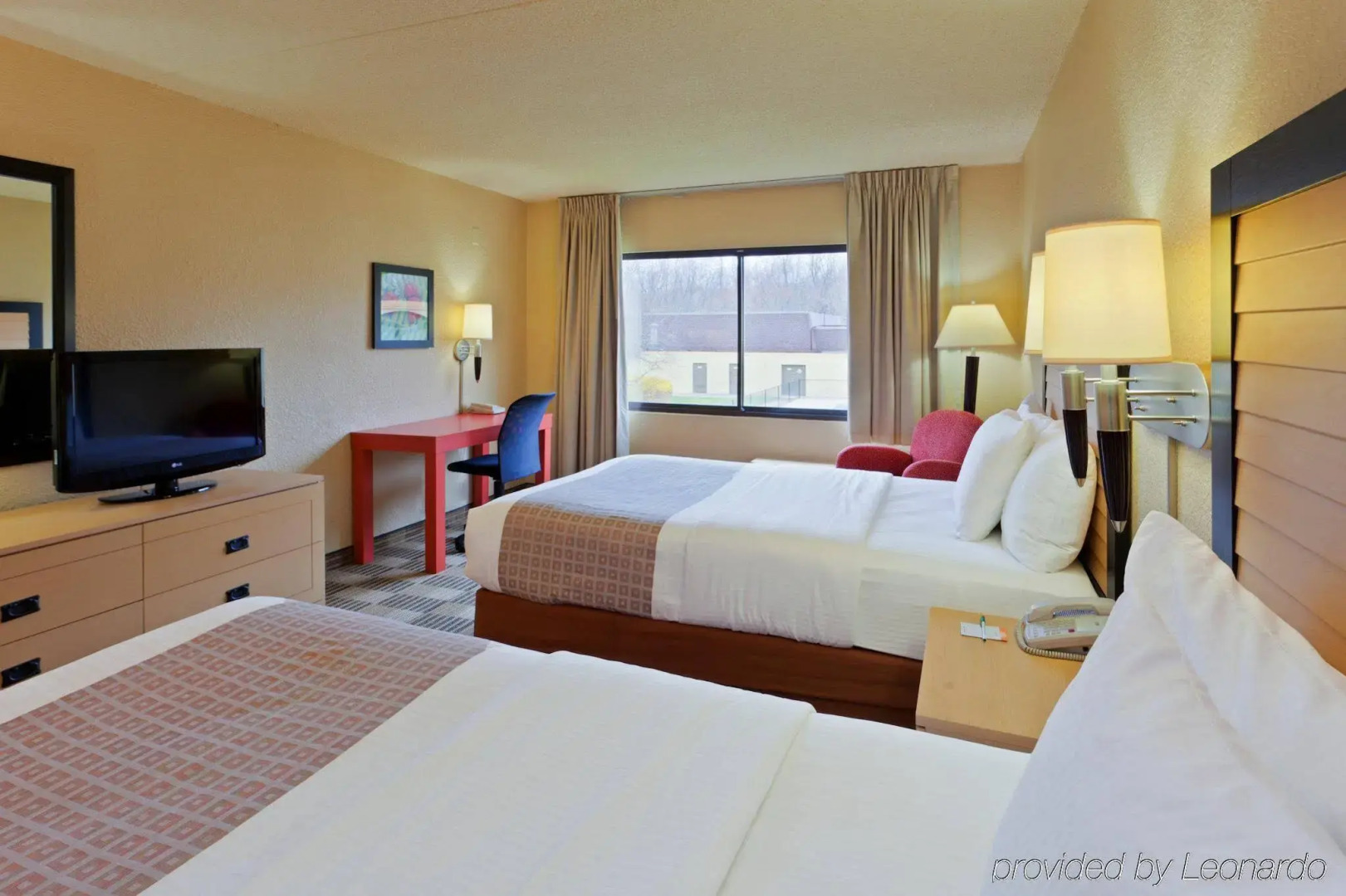 La Quinta inn & Suites Armonk Westchester County Airport