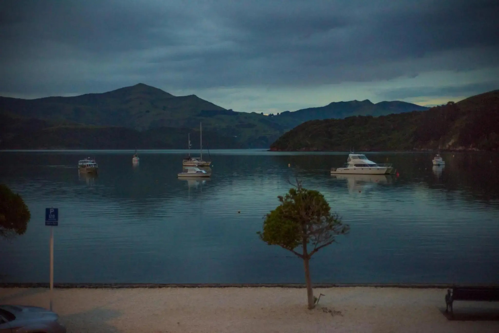Akaroa Waterfront Apartment