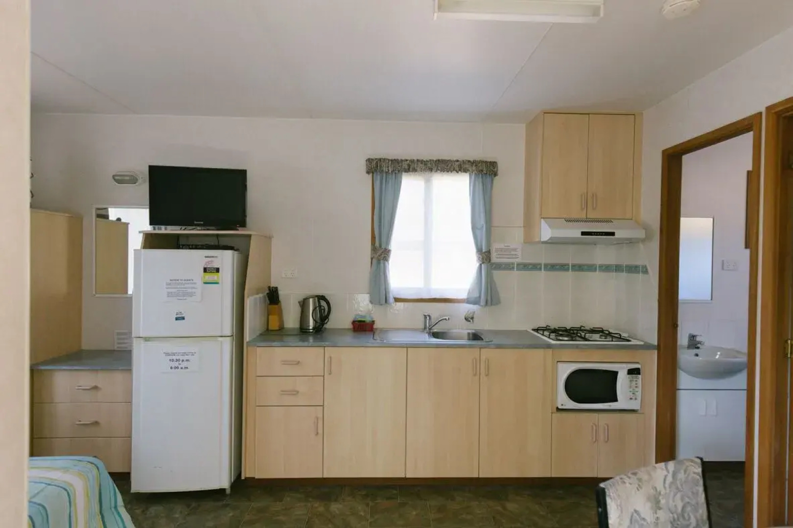 Wonboyn Cabins & Caravan Park