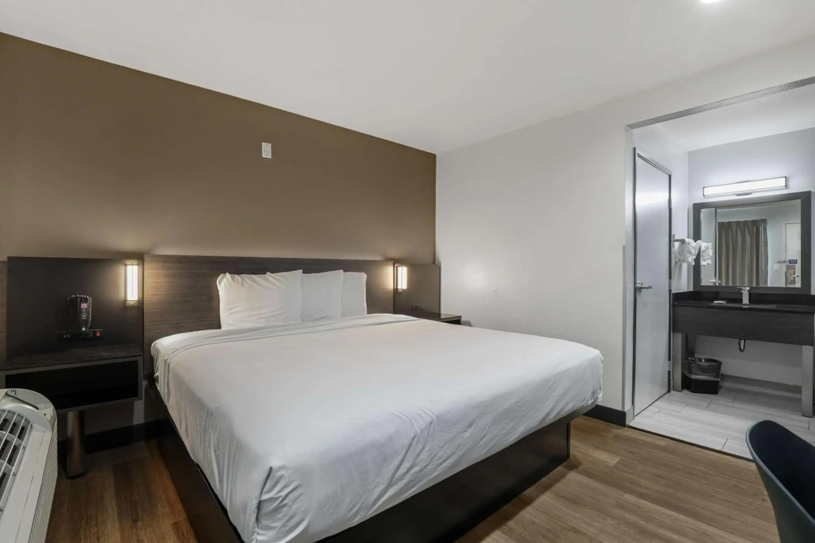 Motel 6 Escondido, CA