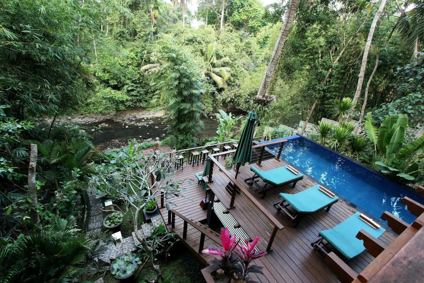 Tree Tops Villa
