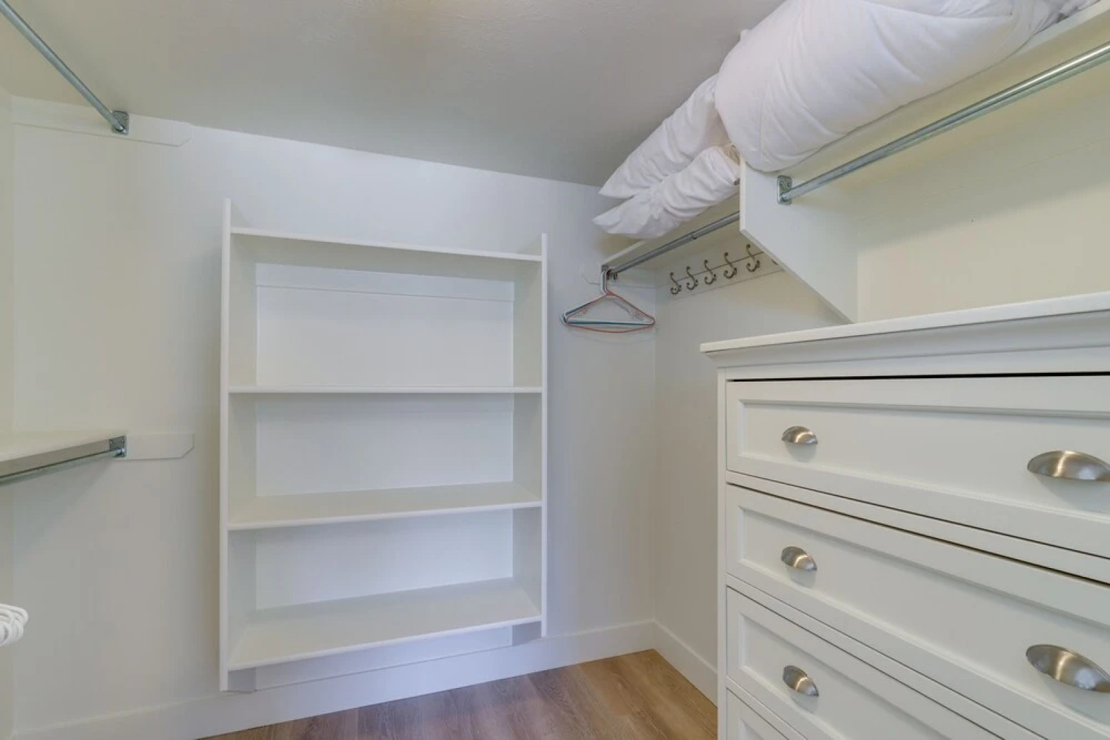 Orem Vacation Rental w/ Shared Yard & Hot Tub