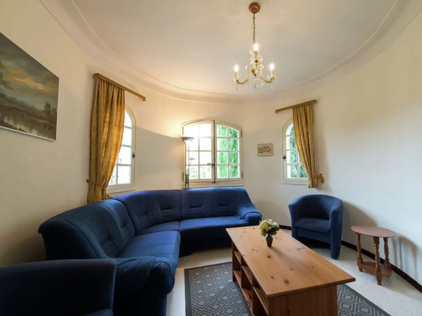 Beautiful Villa in Nyons with Swimming Pool