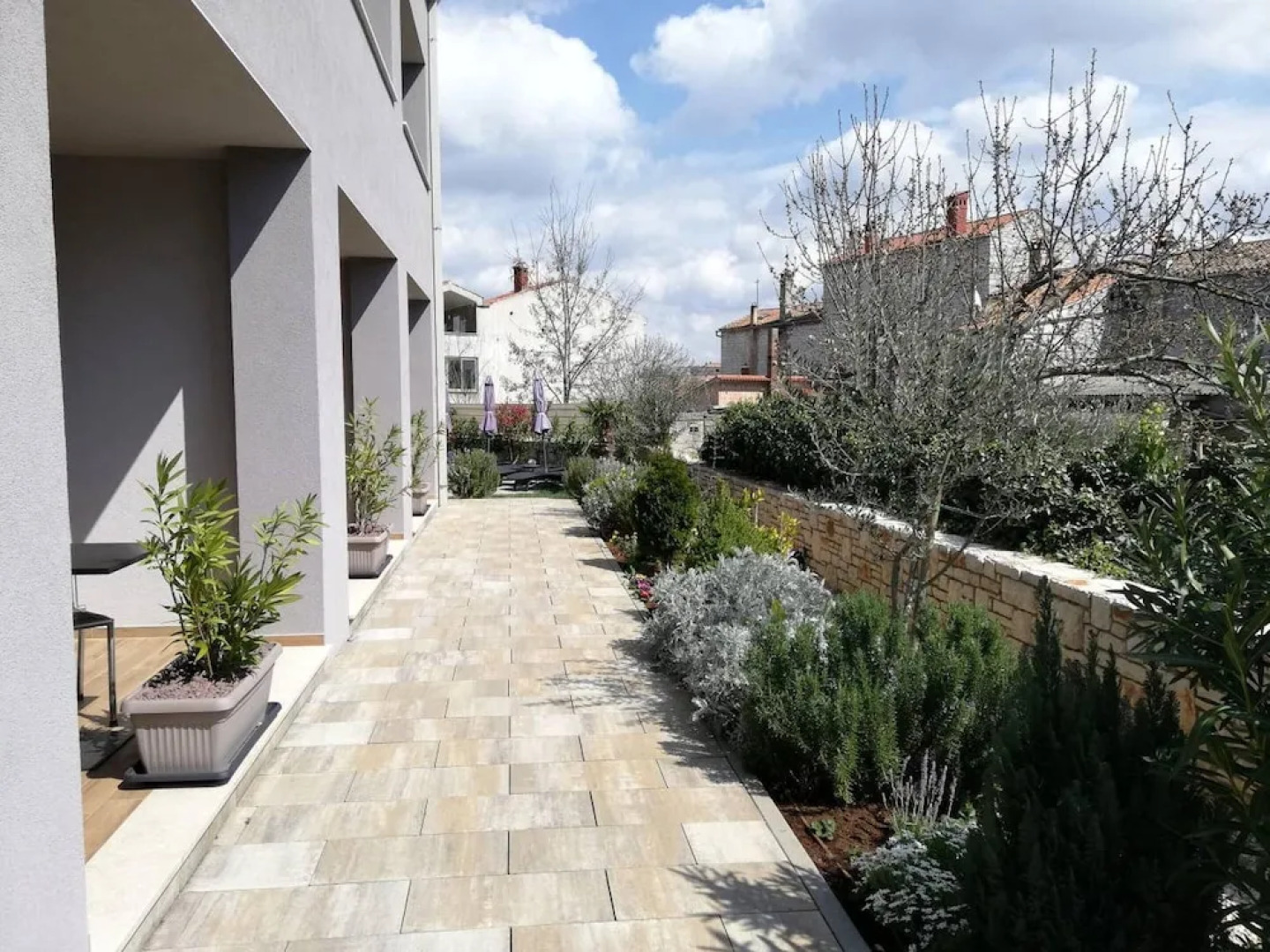 Apartment With one Bedroom in Bale, With Shared Pool, Furnished Terrace and Wifi - Near the Beach