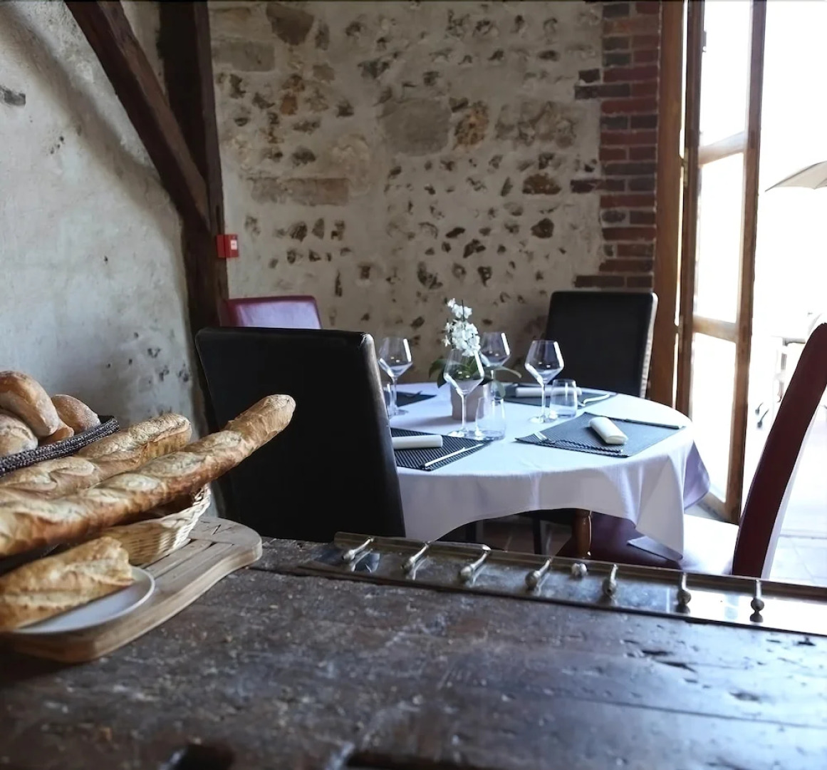 La Lucarne Aux Chouettes