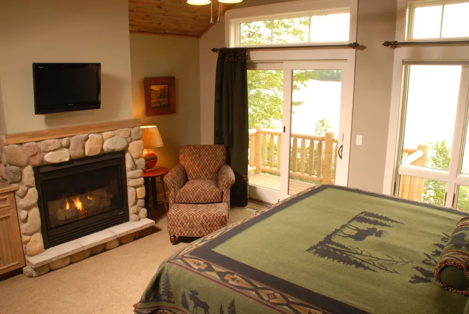 Trappers Landing Lodge