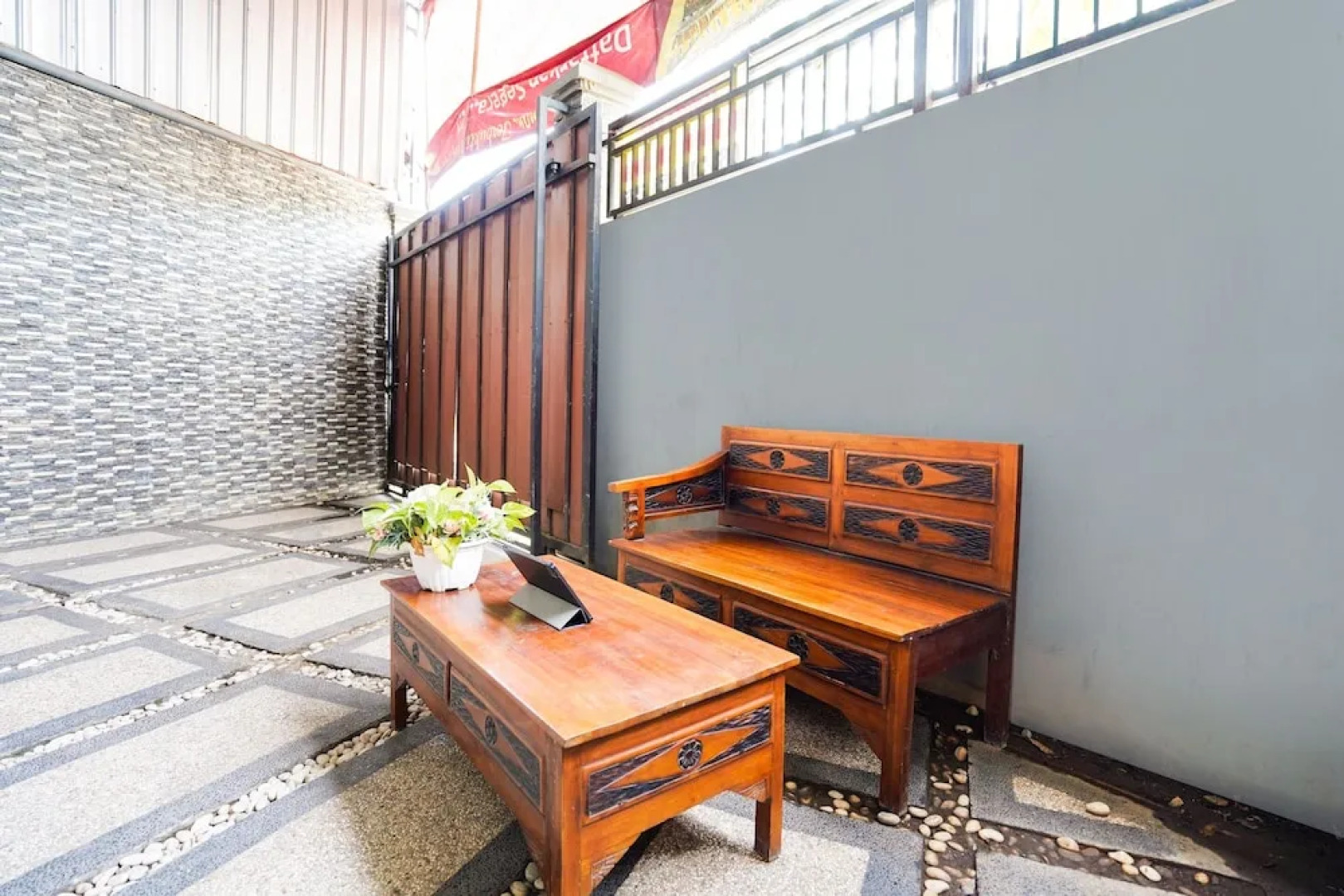 OYO 91827 Tutus Homestay Syariah