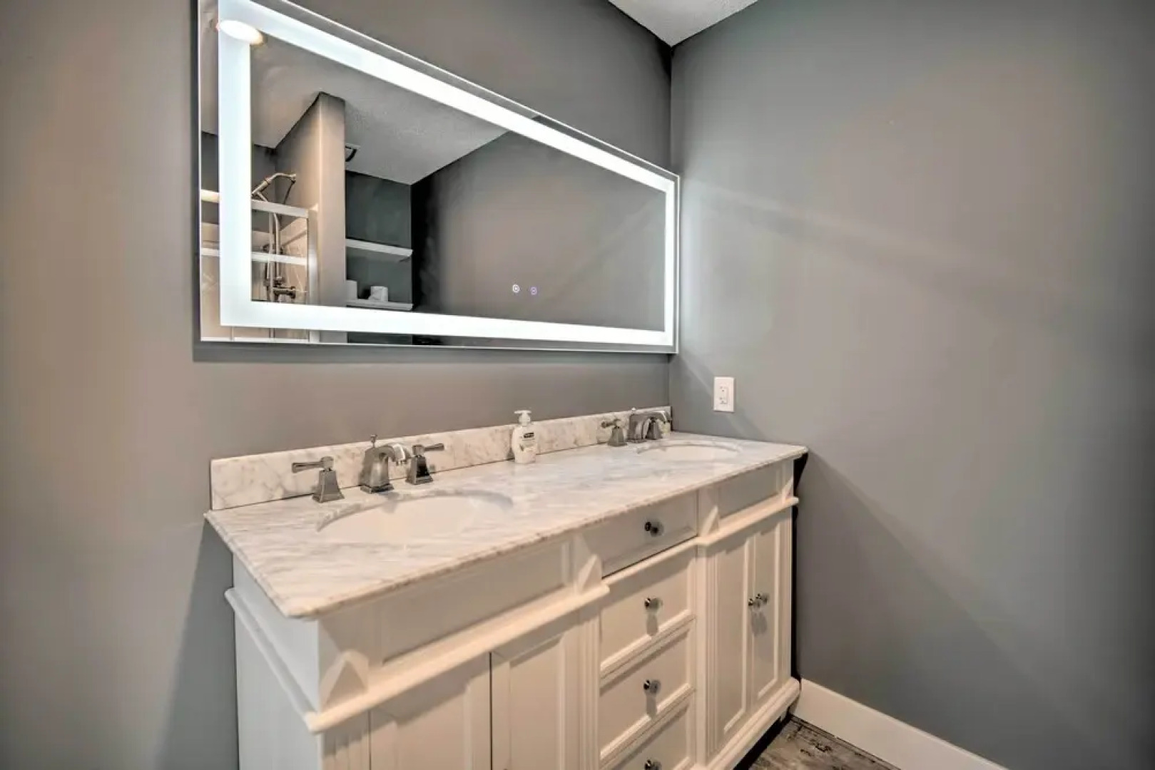 Condo w/ Bay Views ~ 5 Mi to Atlantic City!